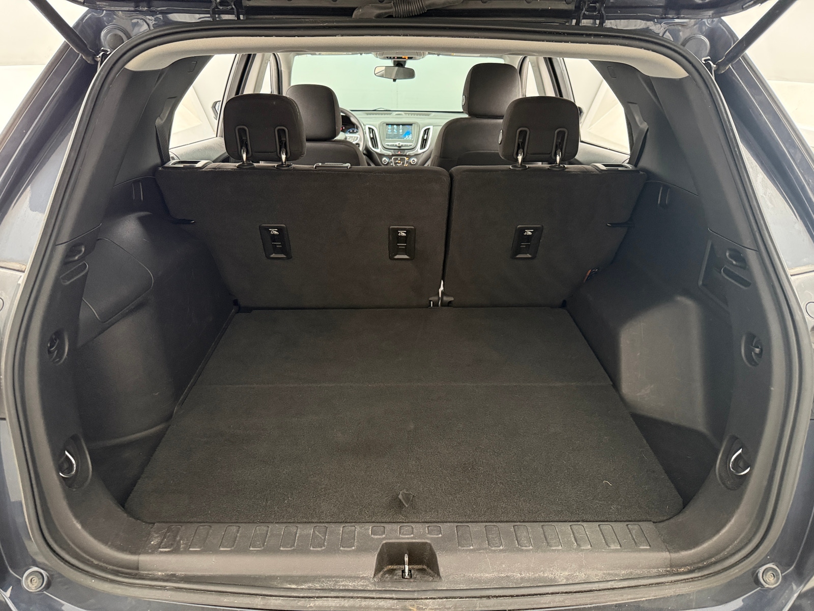 Thumbnail: 2018 Chevrolet Equinox - 7