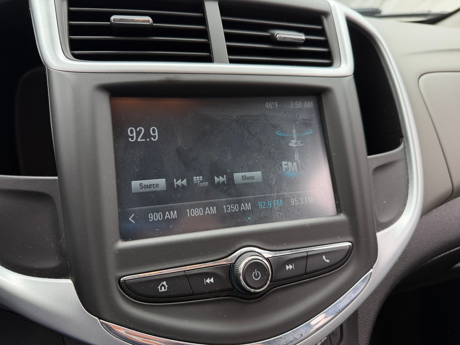 Thumbnail: 2017 Chevrolet Sonic - 4