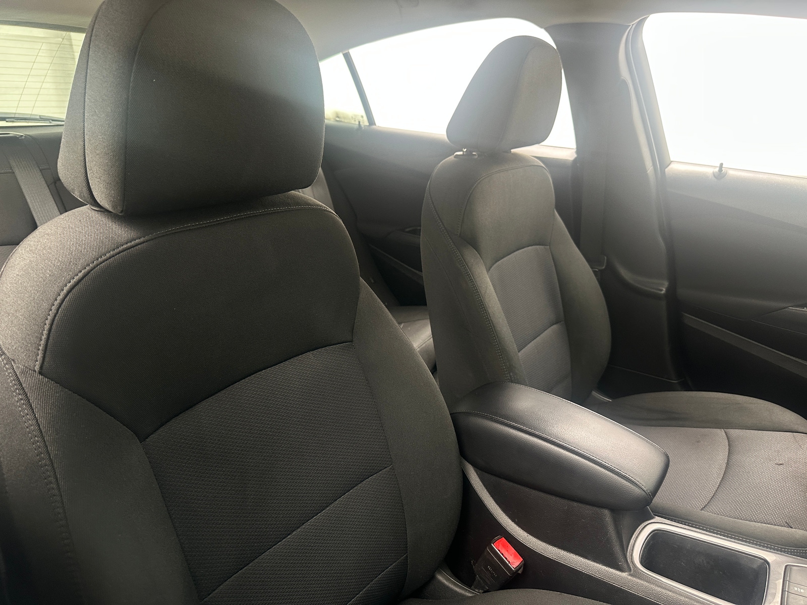 Thumbnail: 2018 Chevrolet Cruze - 2