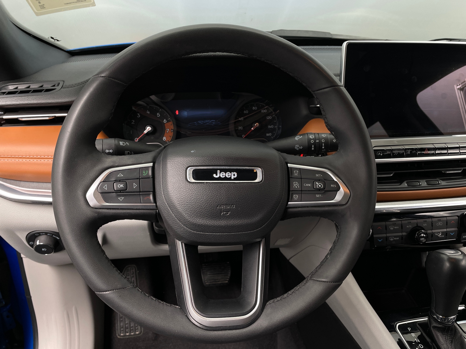 Thumbnail: 2023 Jeep Compass - 4