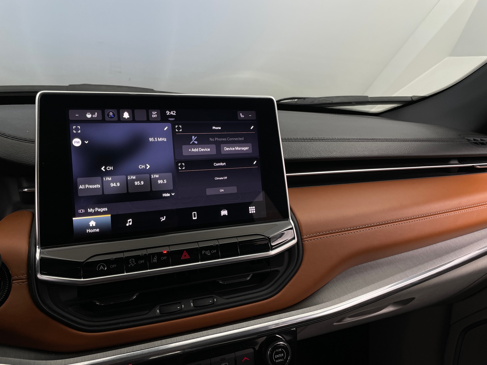 Thumbnail: 2023 Jeep Compass - 3