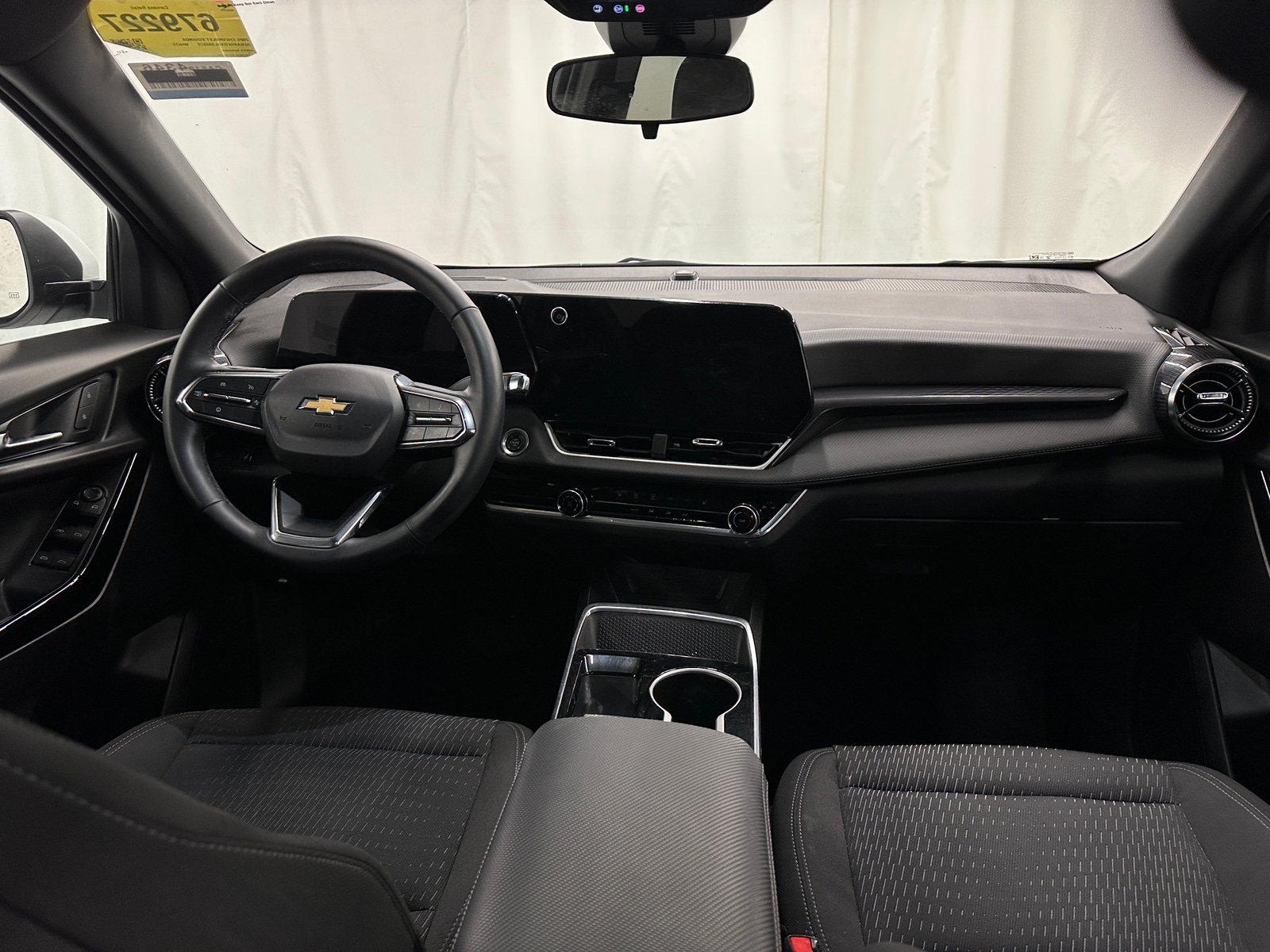 Thumbnail: 2025 Chevrolet Equinox - 3