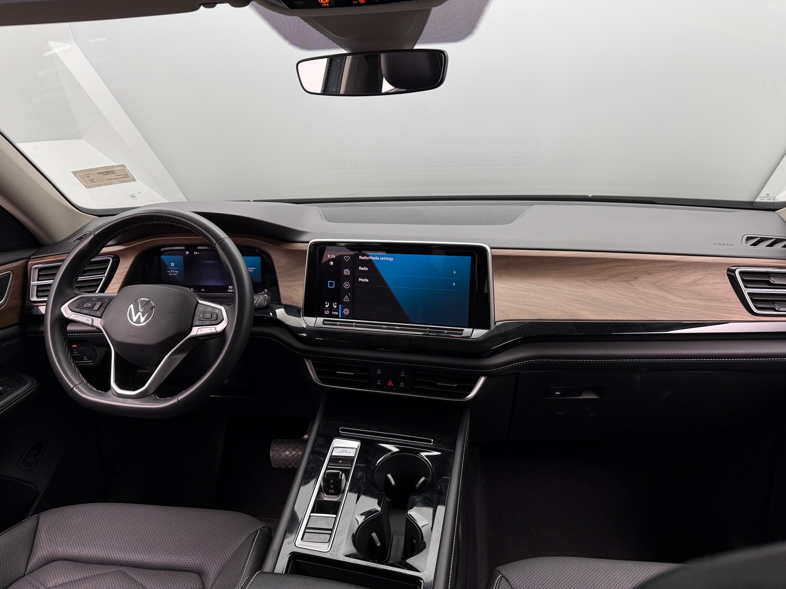 Thumbnail: 2024 Volkswagen Atlas - 2