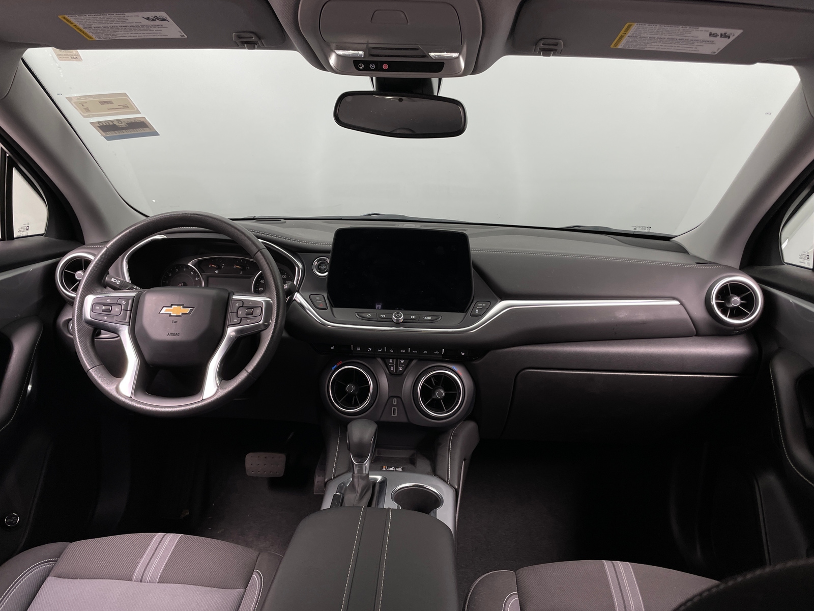 Thumbnail: 2024 Chevrolet Blazer - 3