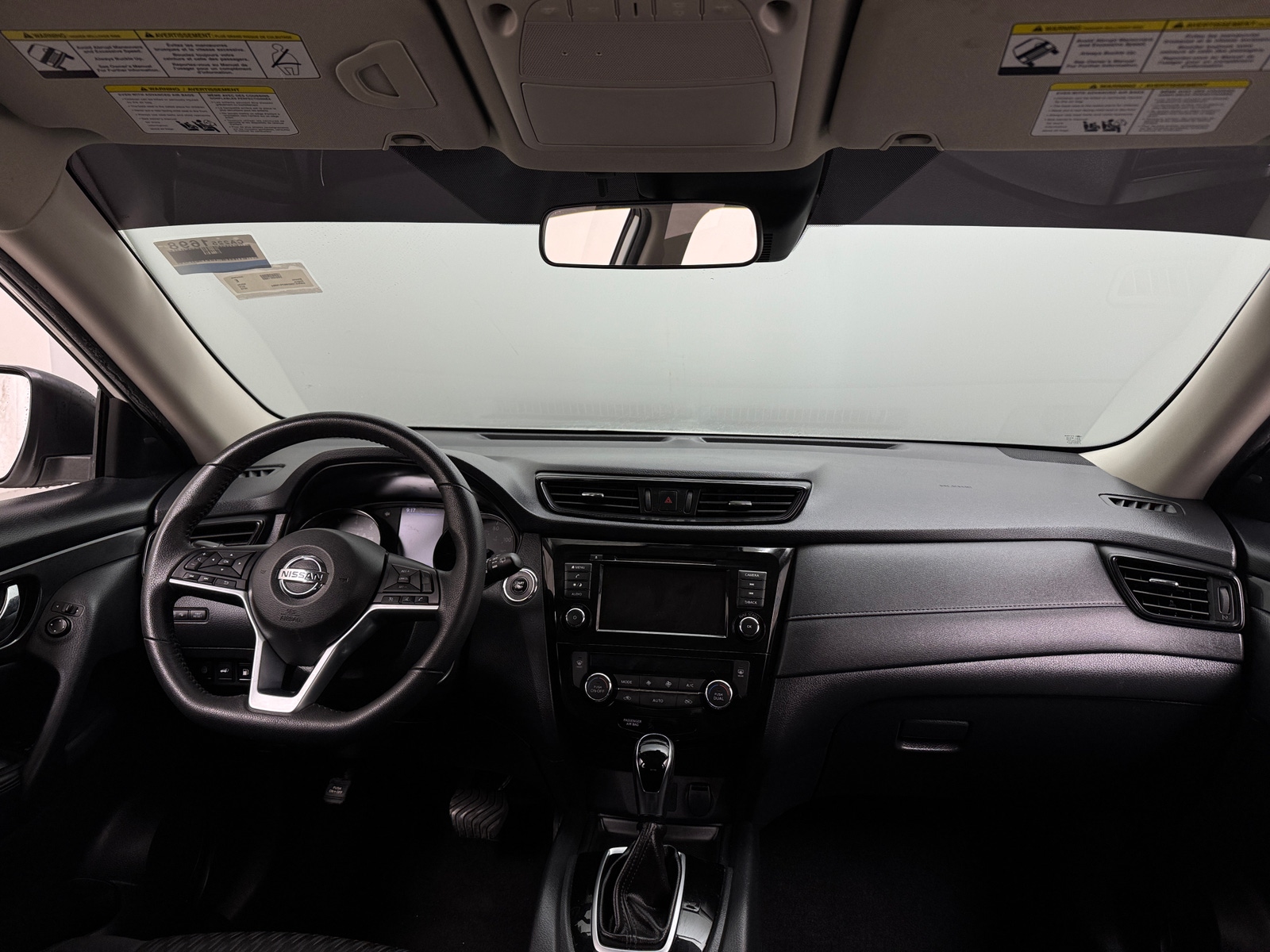 Thumbnail: 2019 Nissan Rogue - 3