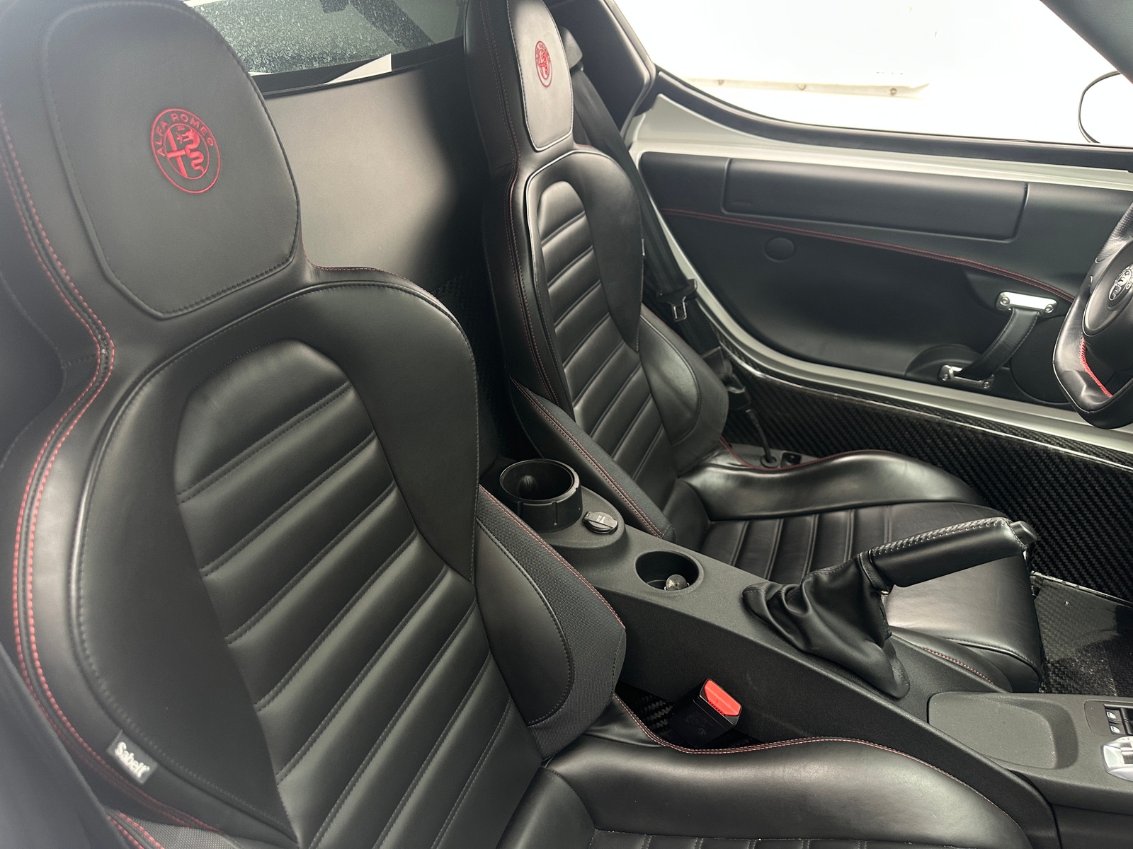 Thumbnail: 2017 Alfa Romeo 4C - 2