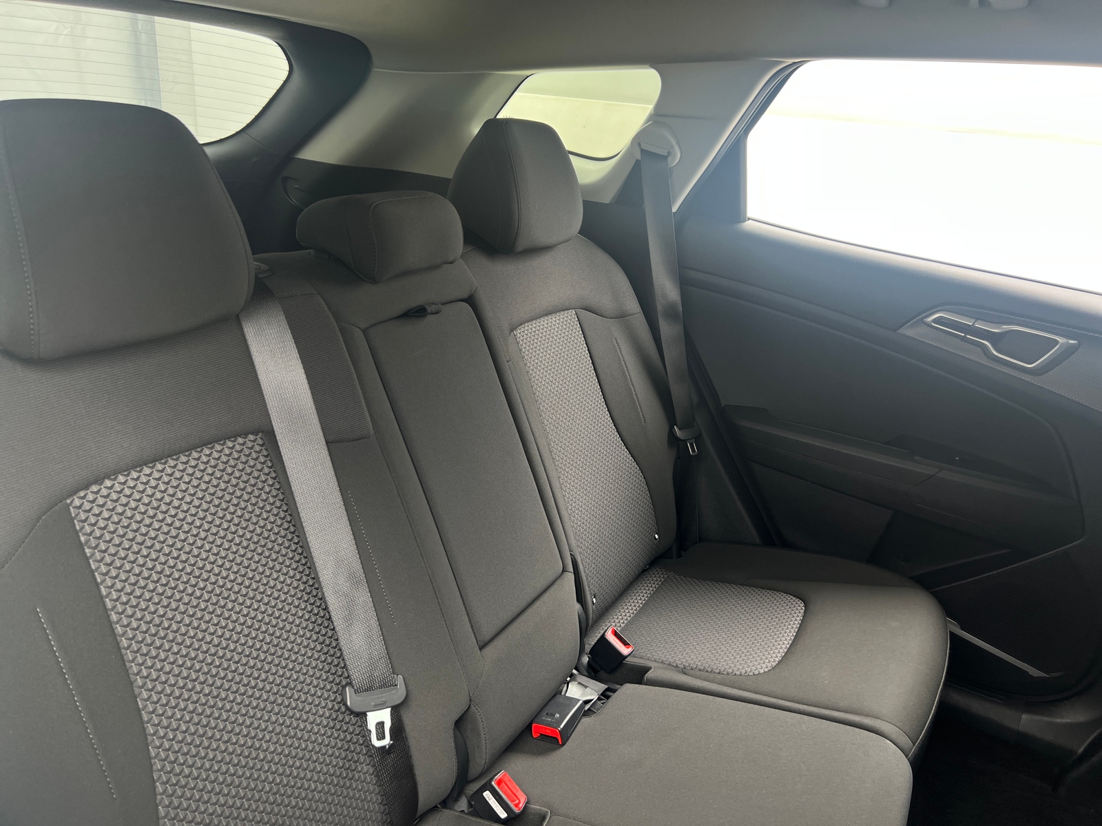 Thumbnail: 2025 Kia Sportage - 6