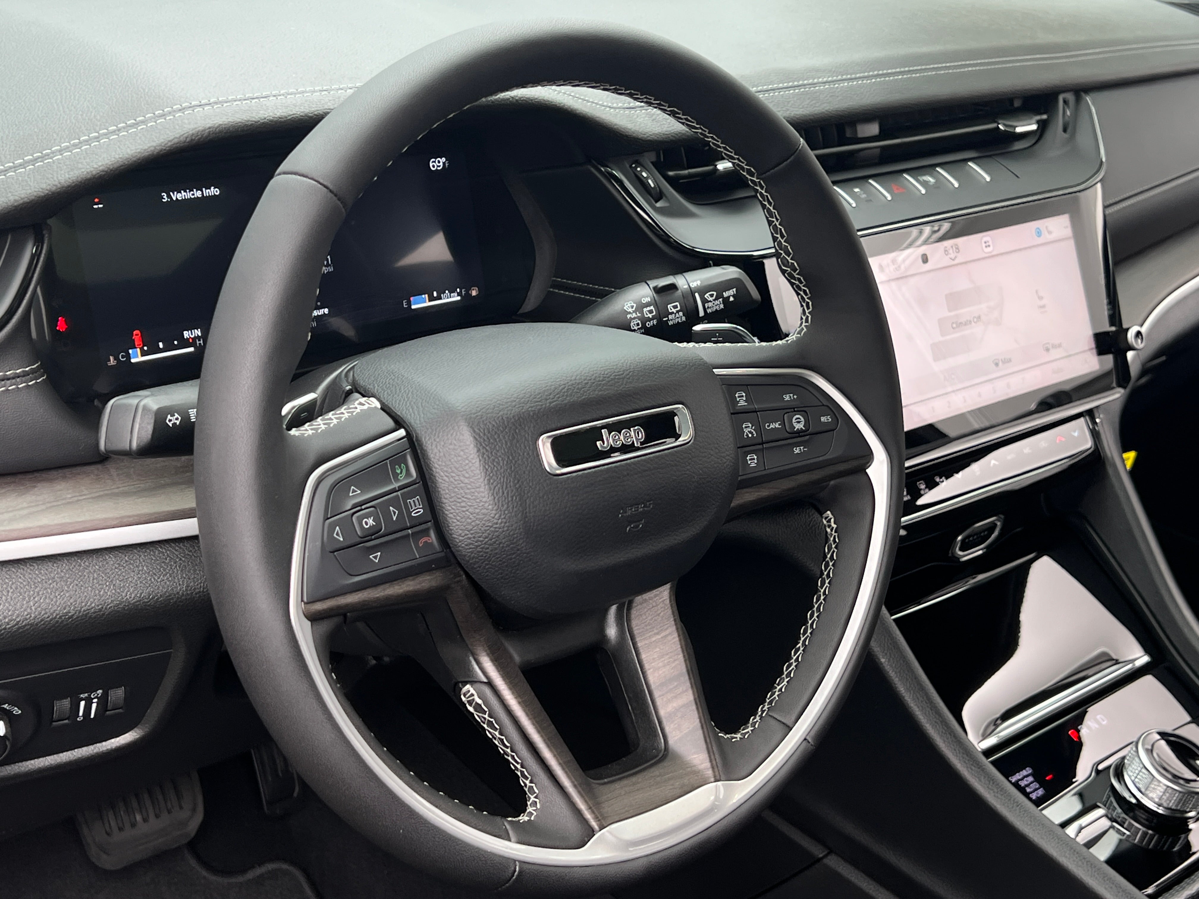 2026 Jeep Grand Cherokee Limited 4x4's photo
