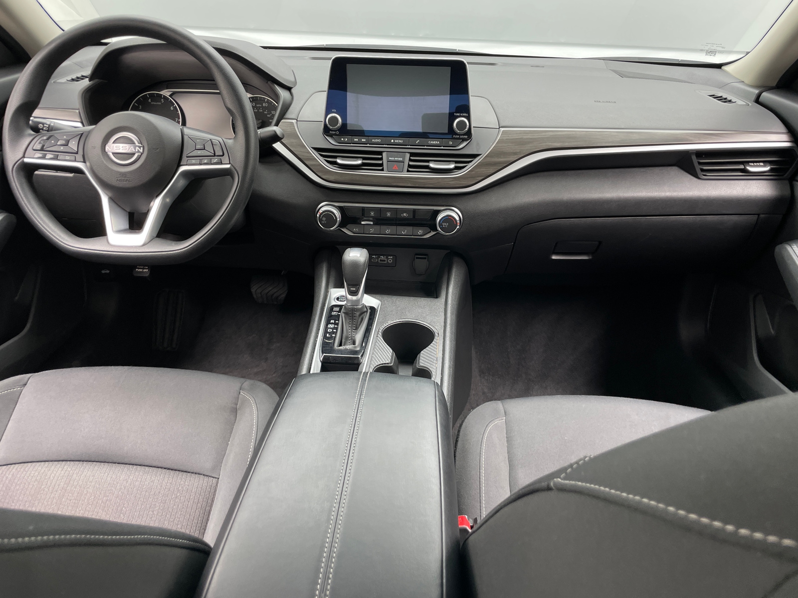 Thumbnail: 2025 Nissan Altima - 3