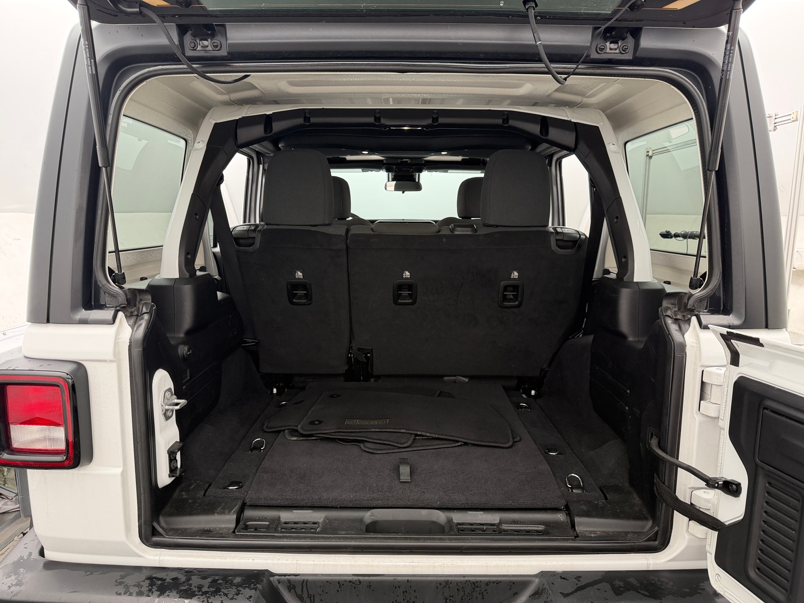 Thumbnail: 2025 Jeep Wrangler - 7
