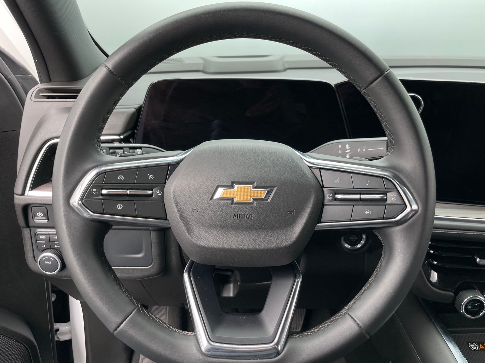 Thumbnail: 2025 Chevrolet Tahoe - 4