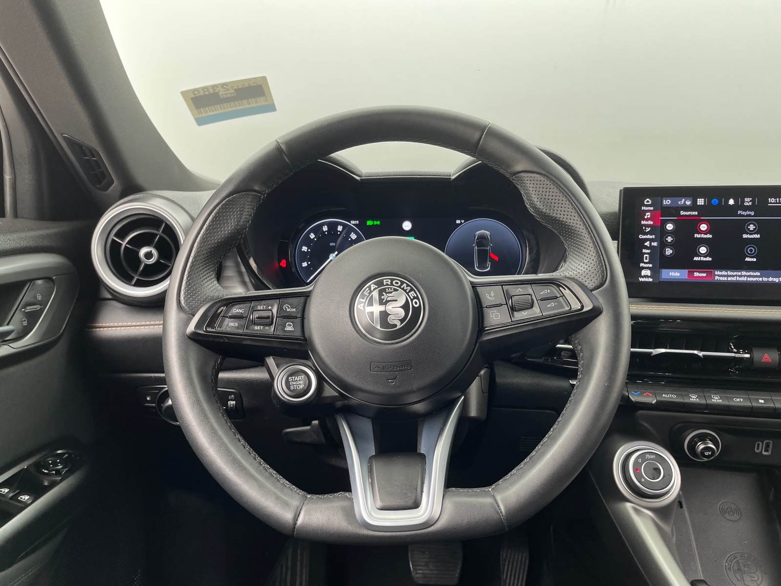 Thumbnail: 2024 Alfa Romeo Tonale - 4