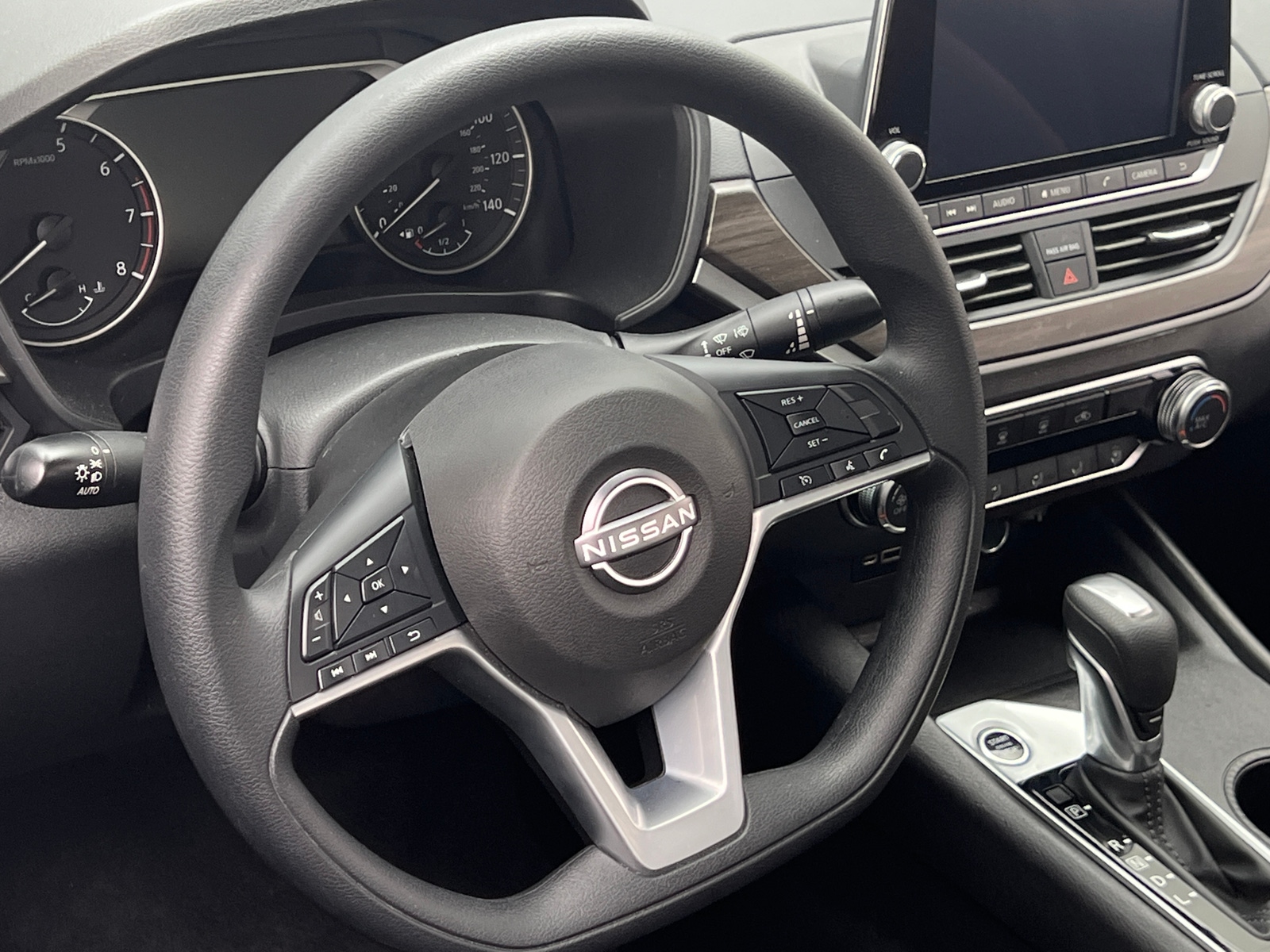 Thumbnail: 2025 Nissan Altima - 5