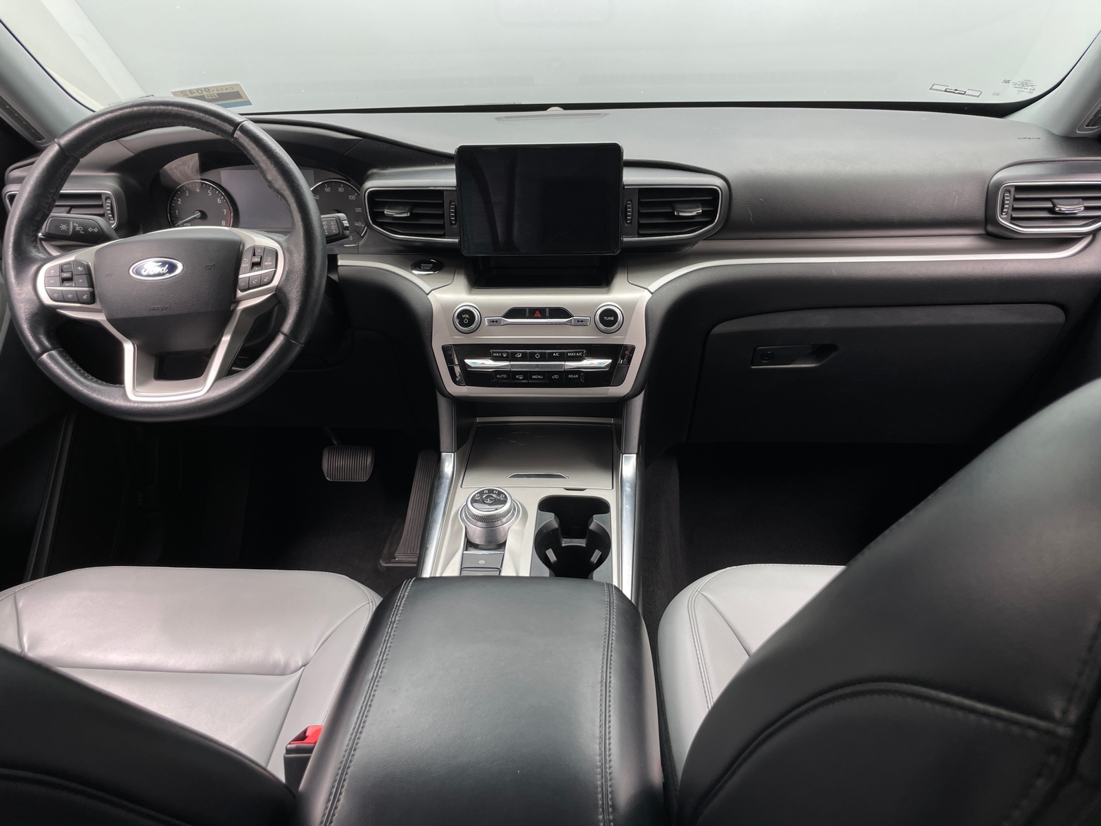 Thumbnail: 2021 Ford Explorer - 3