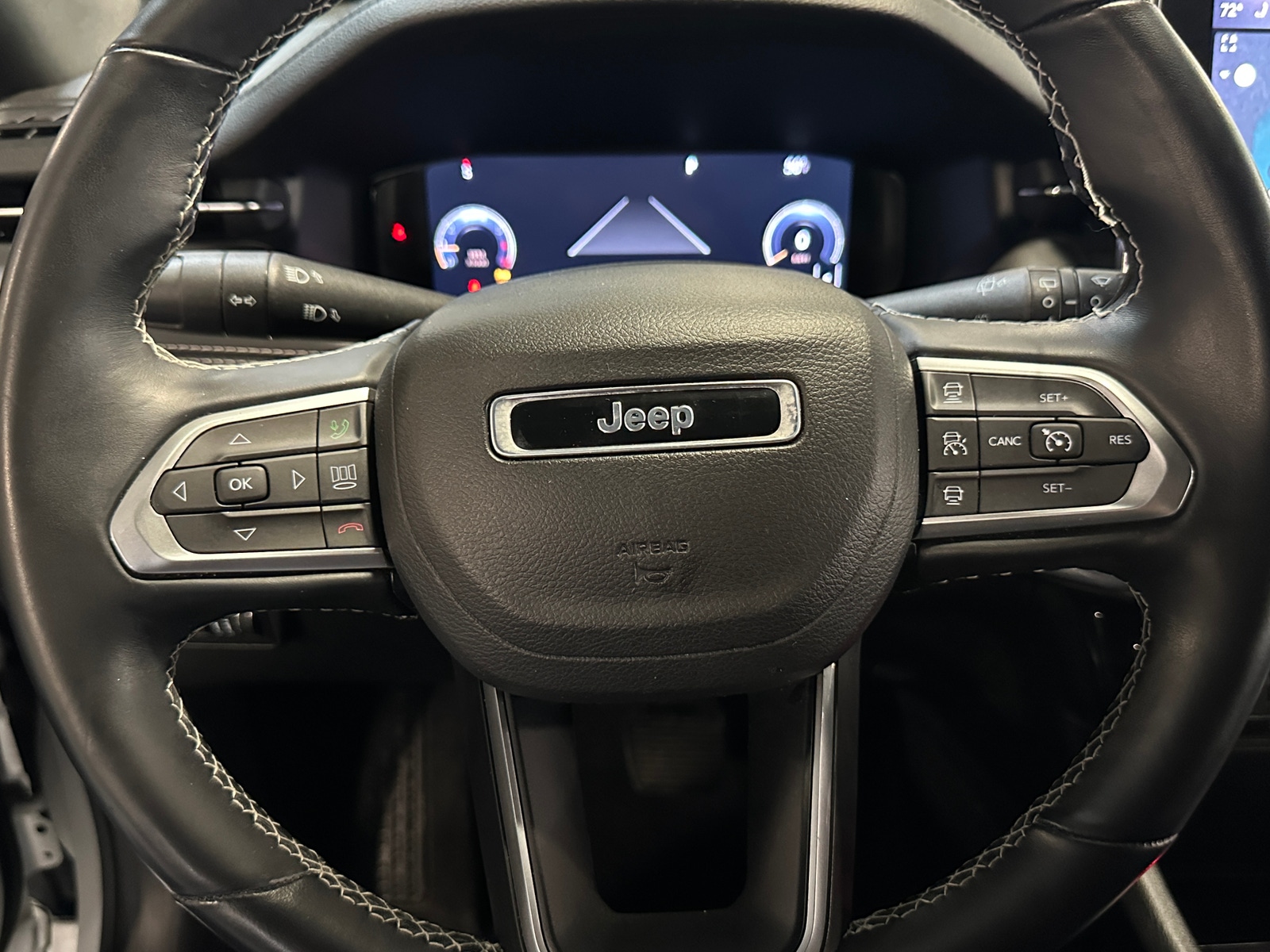Thumbnail: 2022 Jeep Compass - 4
