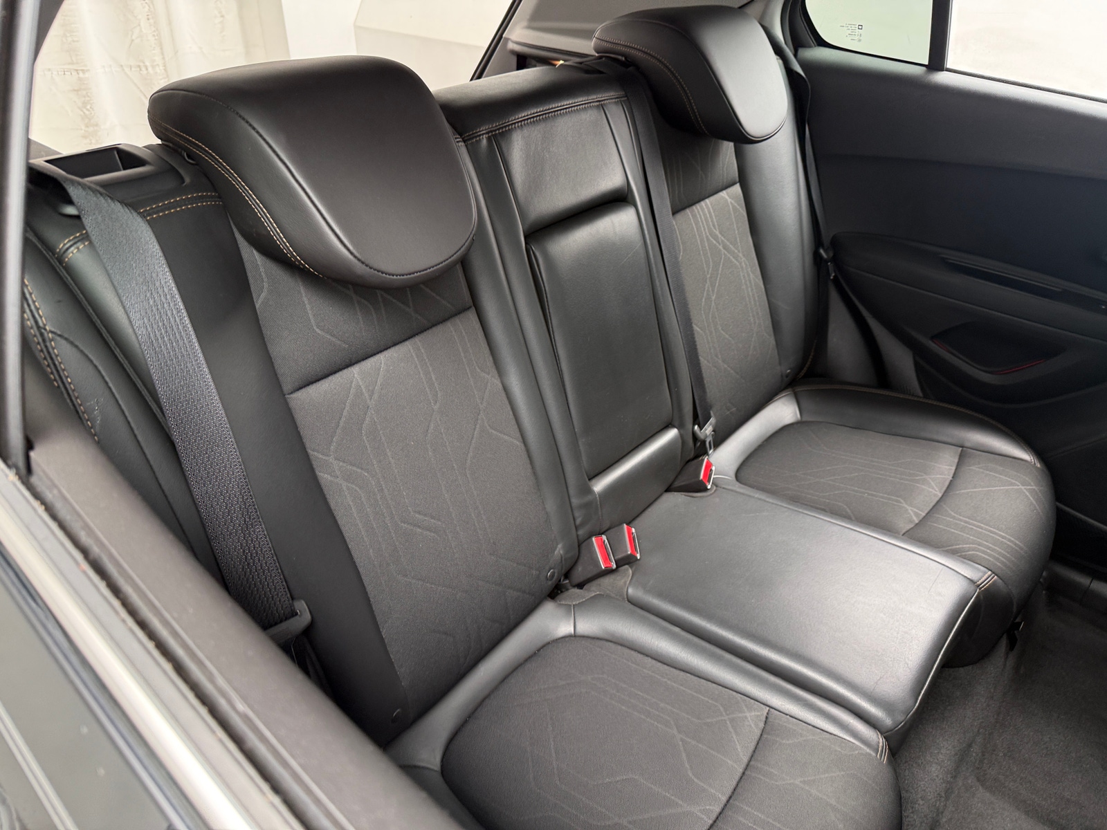 Thumbnail: 2018 Chevrolet Trax - 6
