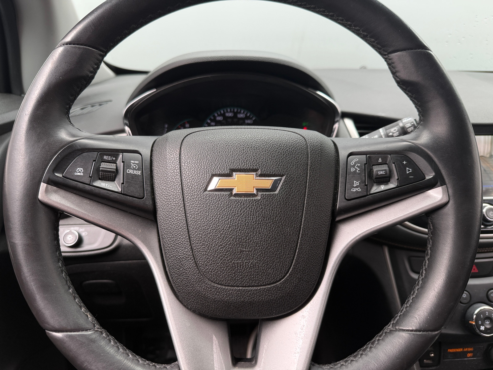 Thumbnail: 2018 Chevrolet Trax - 5
