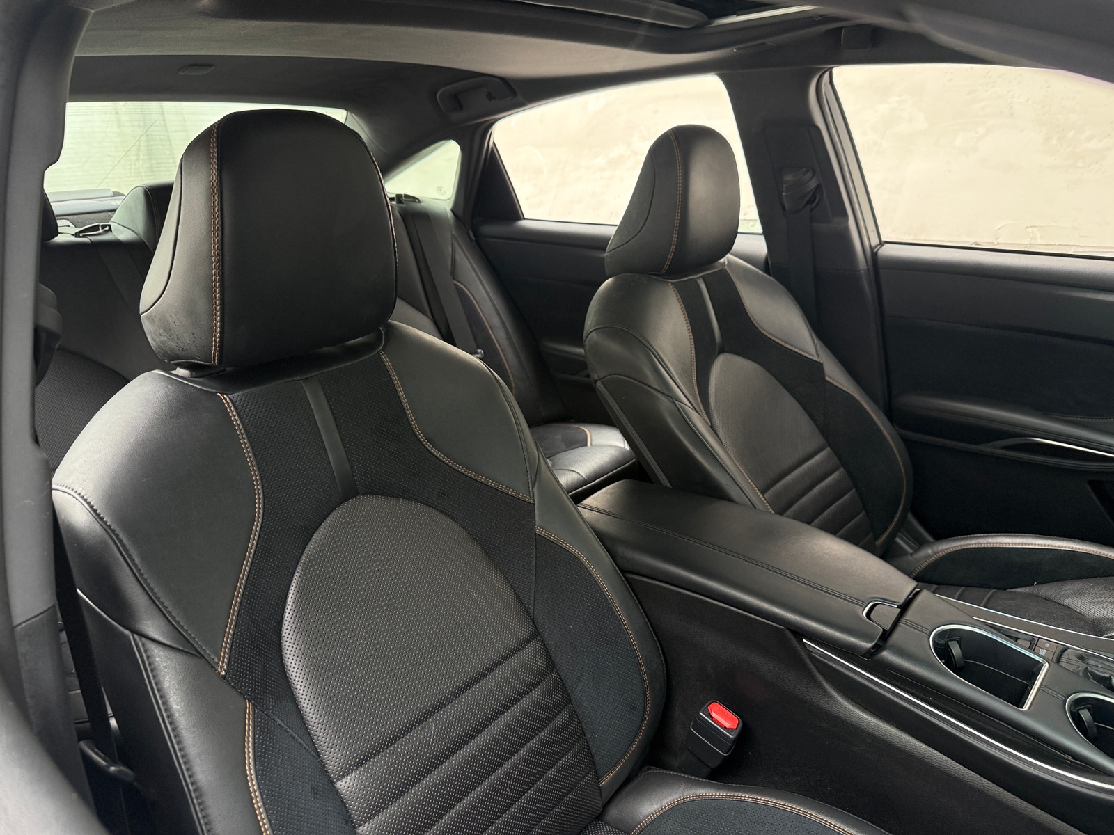 Thumbnail: 2019 Toyota Avalon - 2