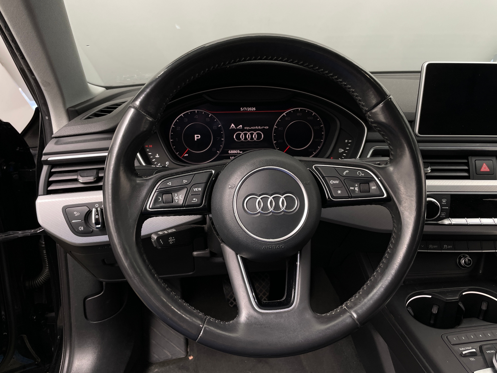 Thumbnail: 2017 Audi A4 - 4