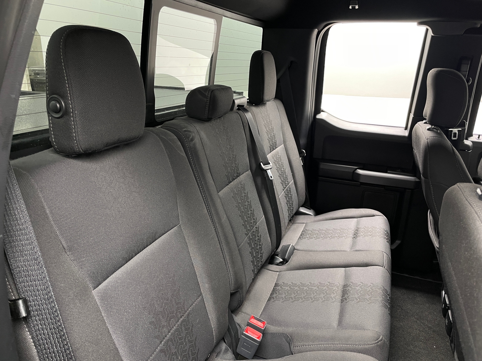Thumbnail: 2019 Ford Econoline - 6