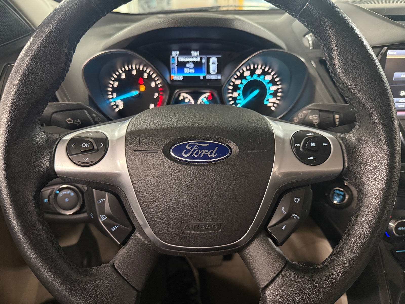 Thumbnail: 2014 Ford Escape - 4