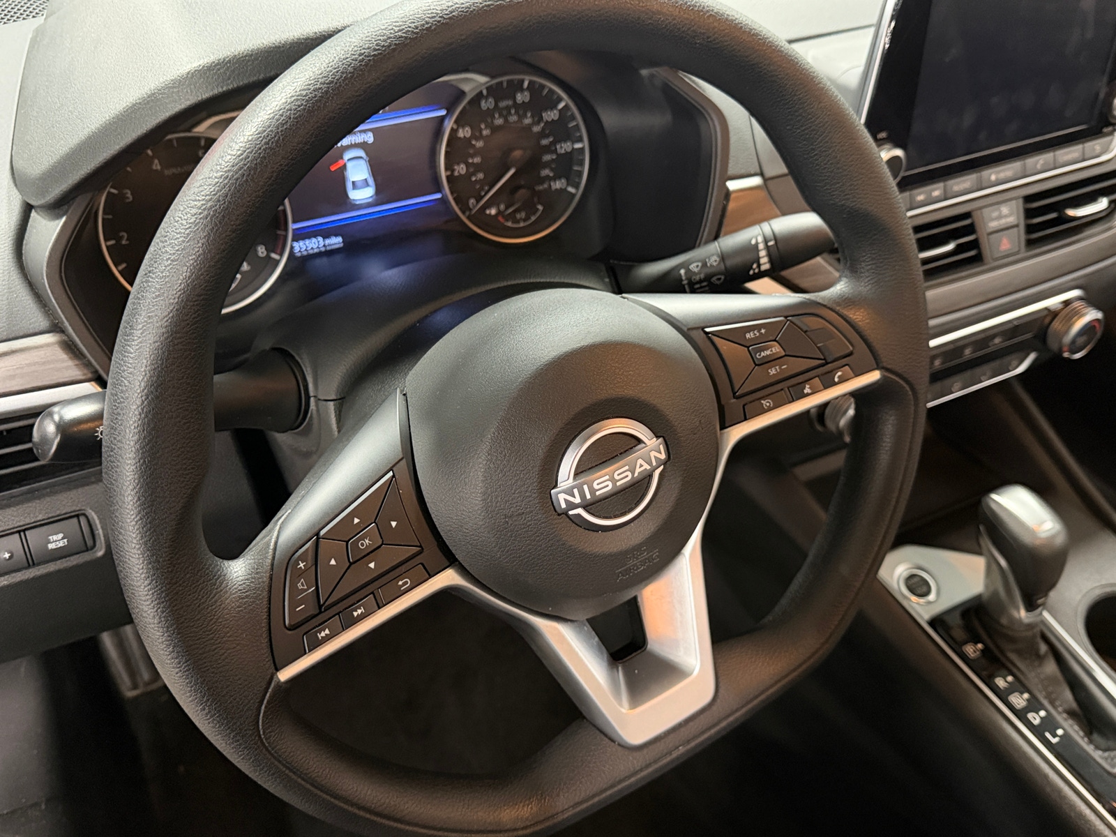 Thumbnail: 2025 Nissan Altima - 5