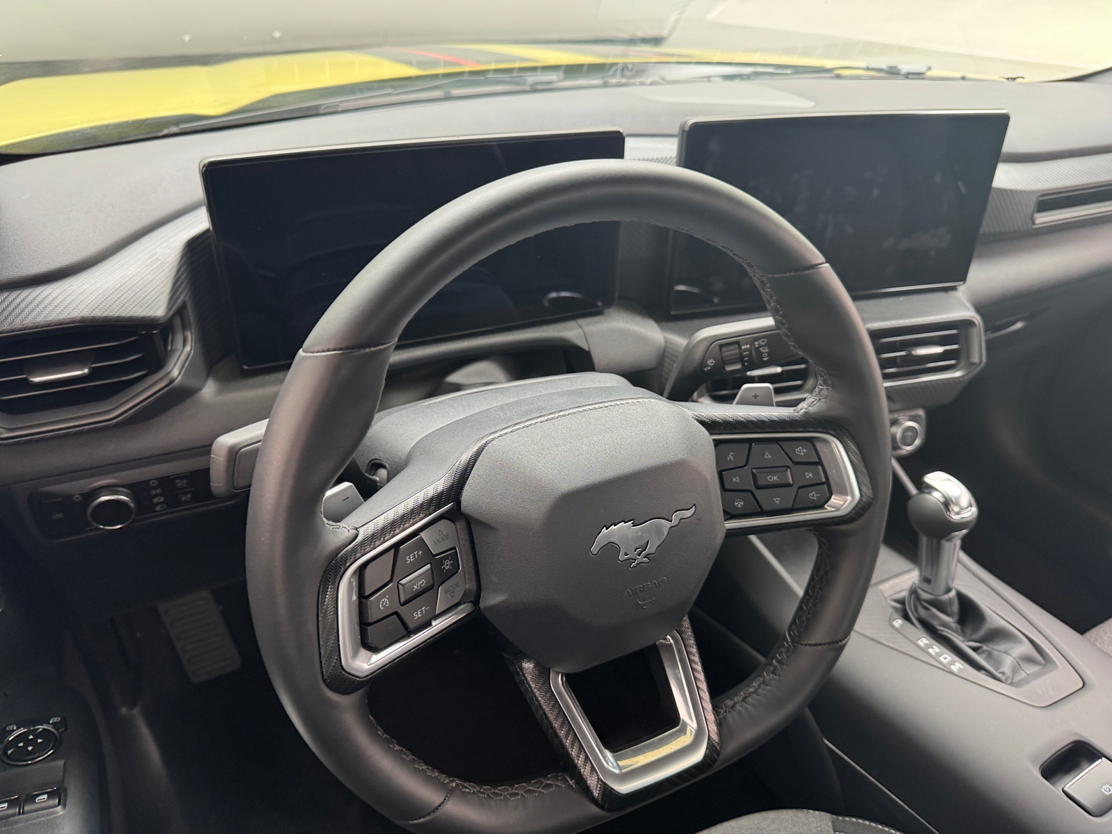 Thumbnail: 2025 Ford Mustang - 4