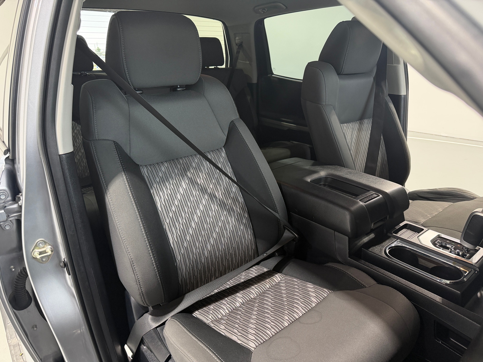 Thumbnail: 2020 Toyota Tundra - 2