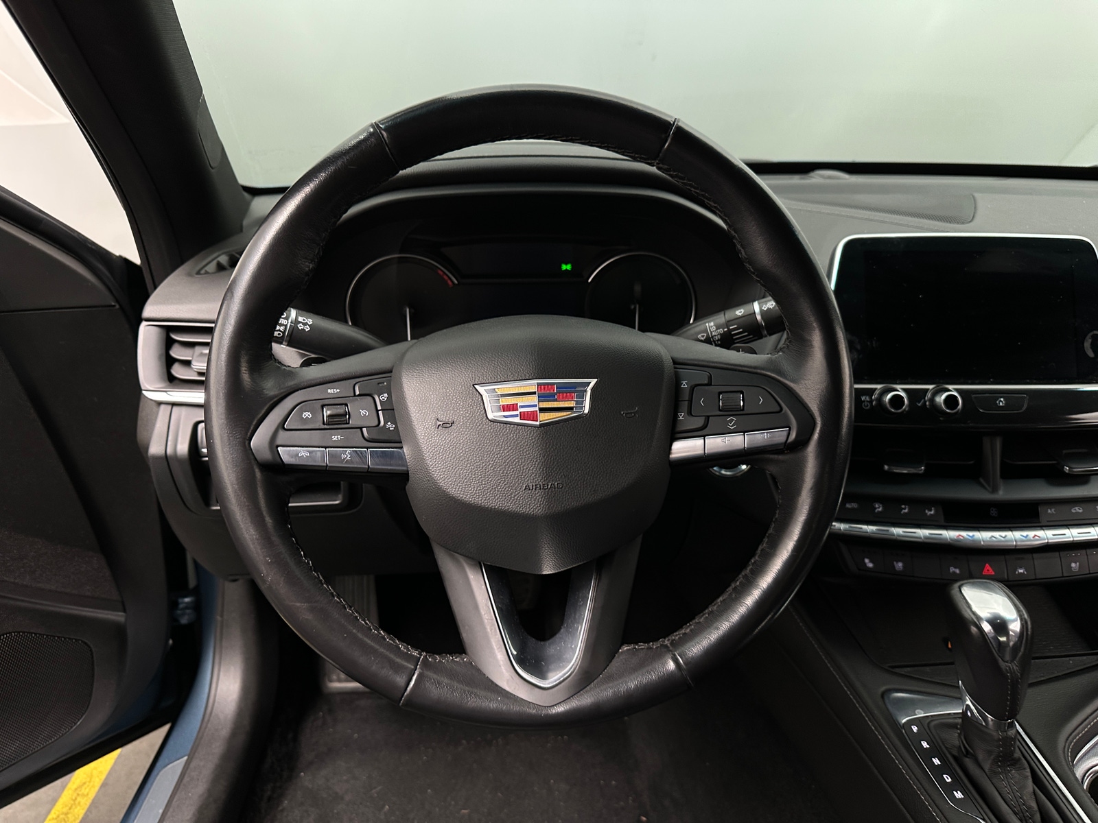 Thumbnail: 2024 Cadillac CT4 - 4