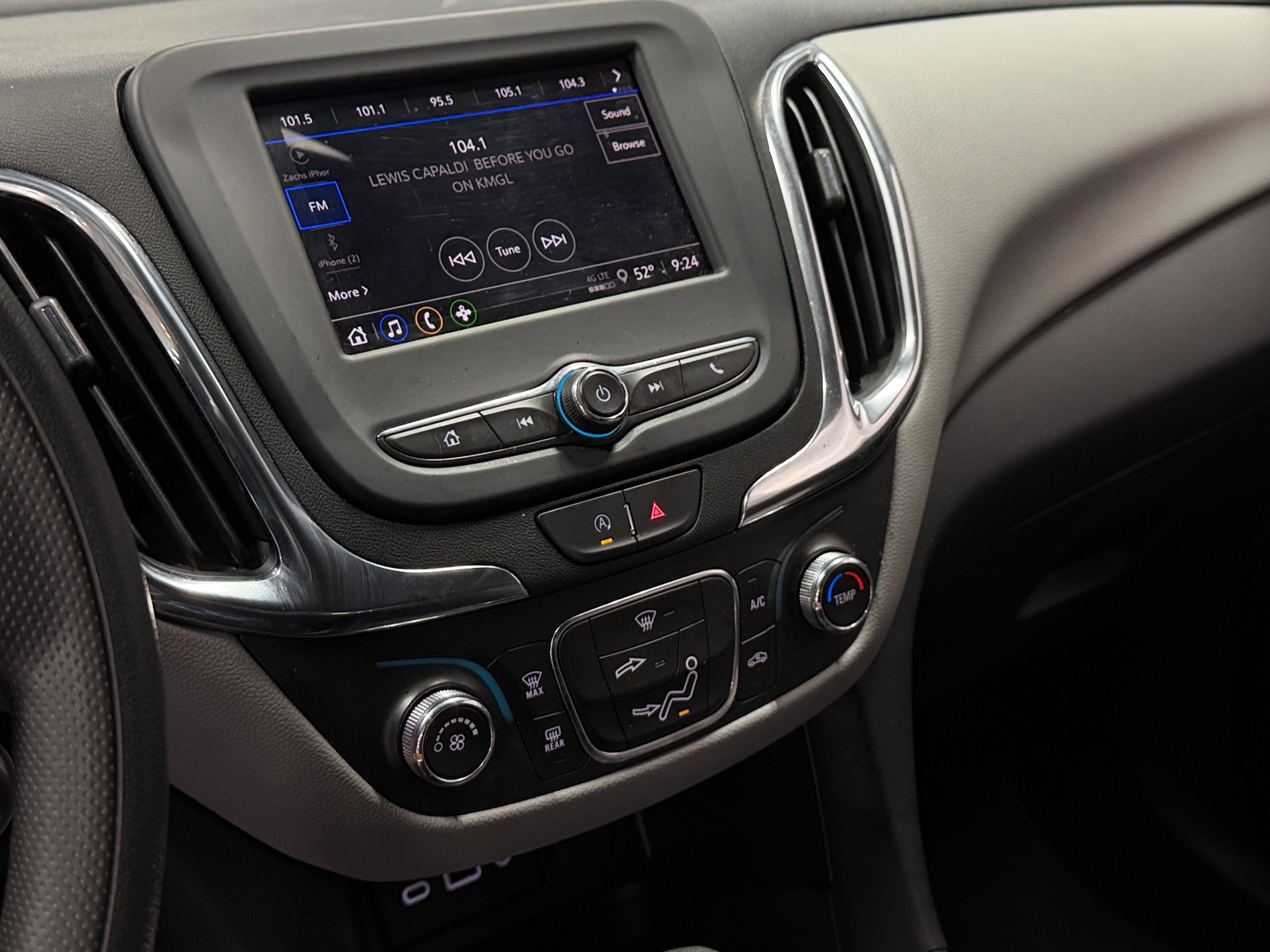 Thumbnail: 2024 Chevrolet Equinox - 4