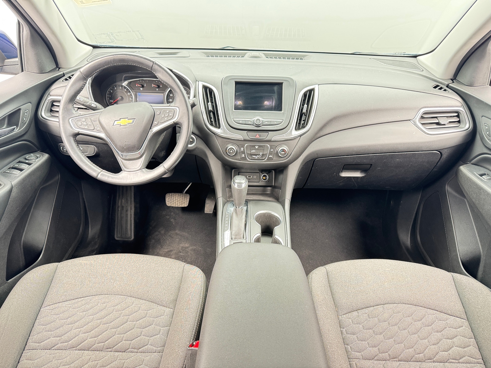 Thumbnail: 2019 Chevrolet Equinox - 3
