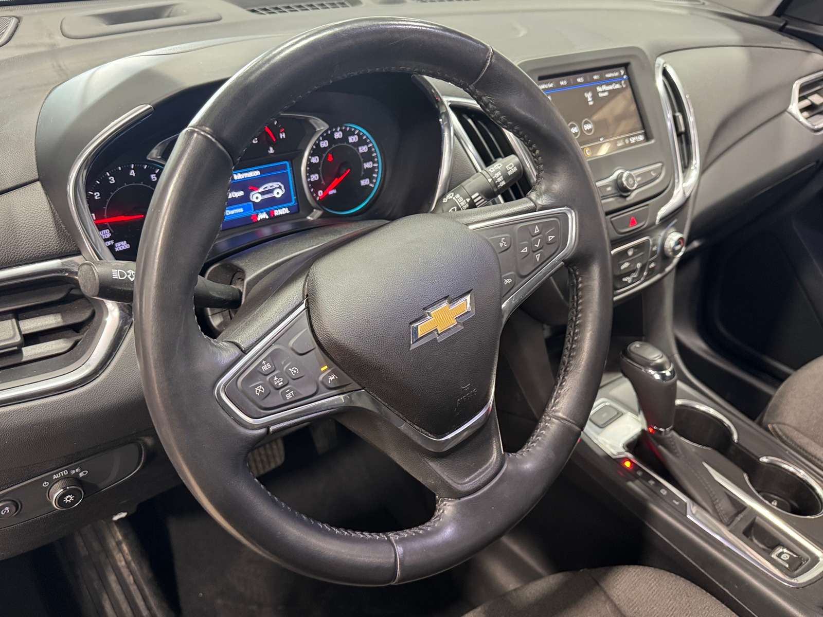 Thumbnail: 2019 Chevrolet Equinox - 5
