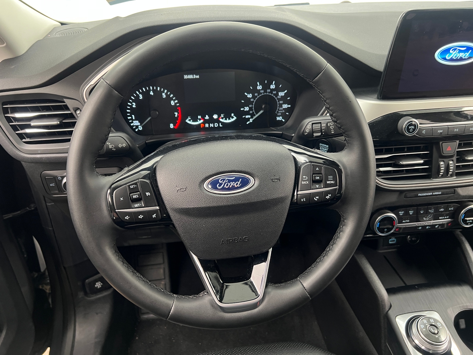 Thumbnail: 2021 Ford Escape - 5