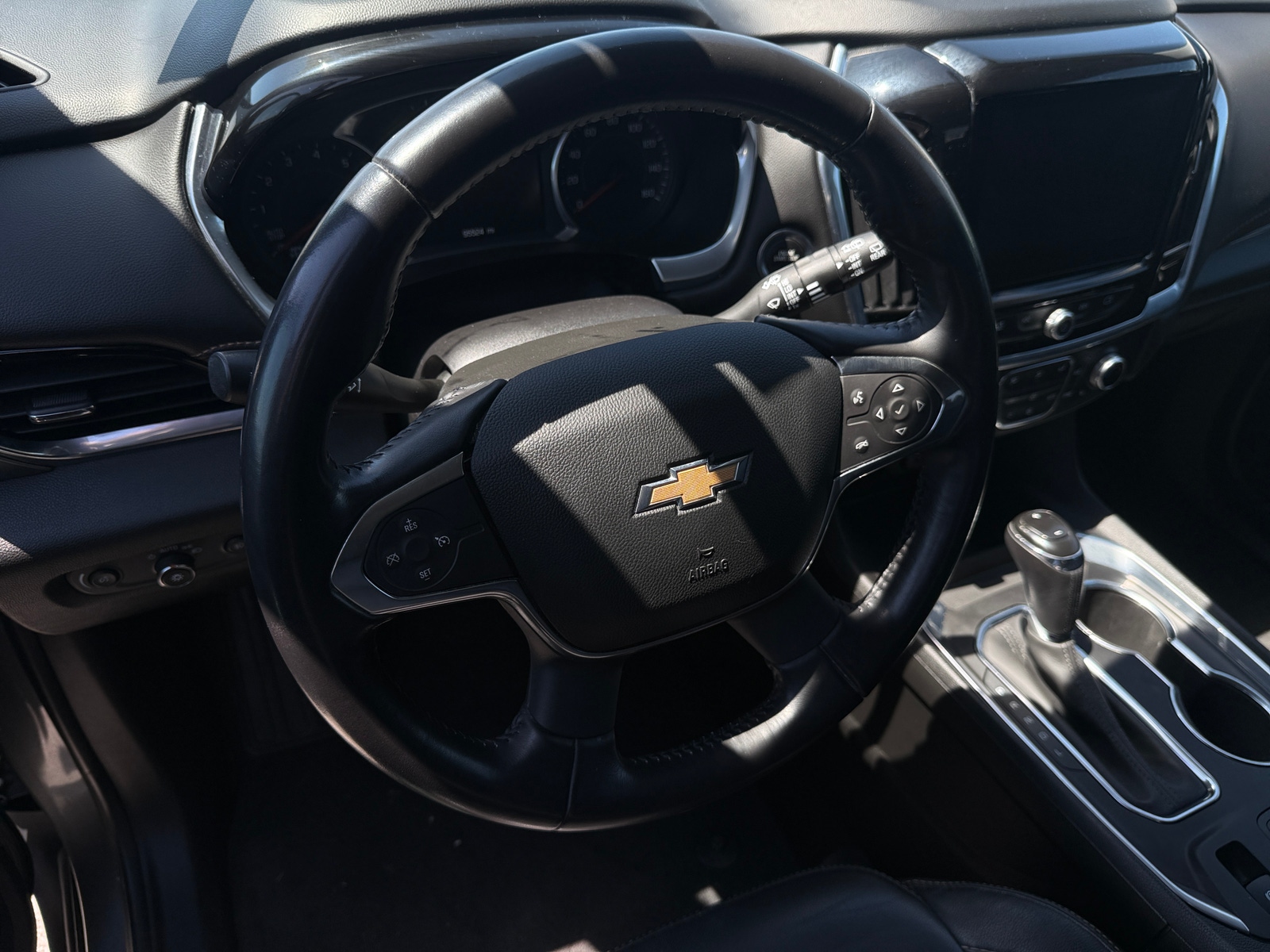 Thumbnail: 2019 Chevrolet Traverse - 4