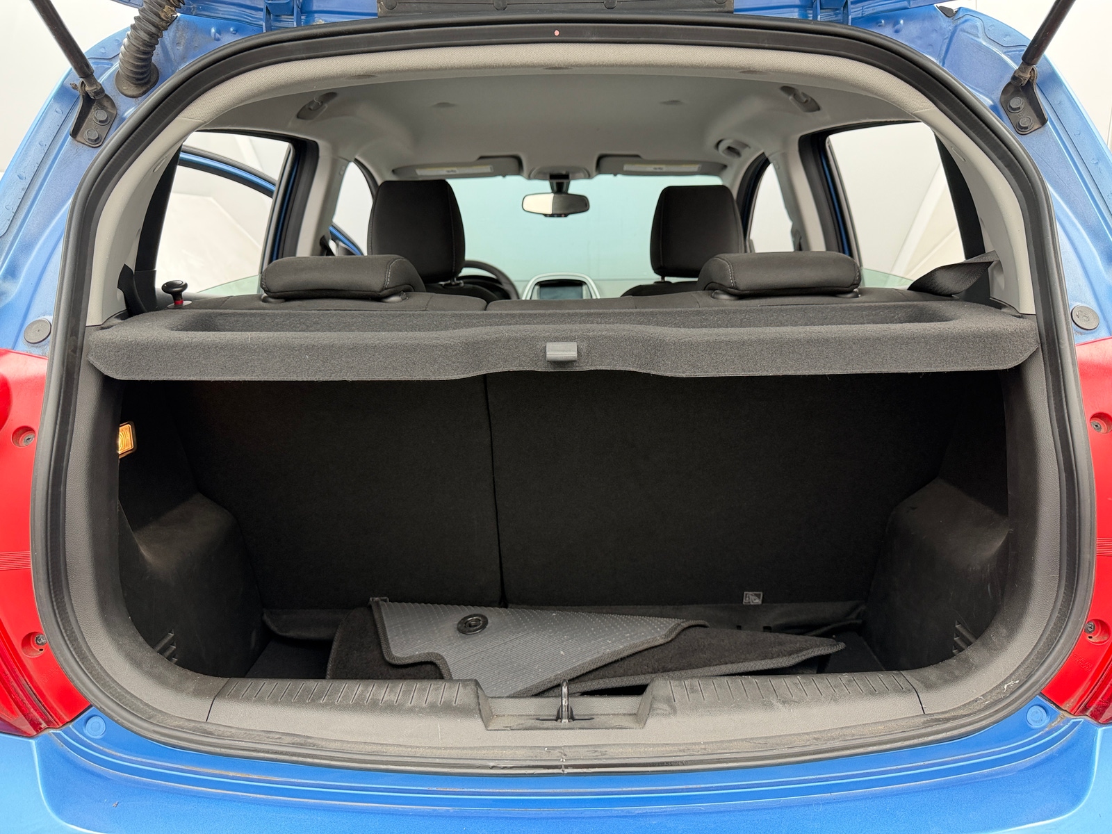 Thumbnail: 2016 Chevrolet Spark - 7