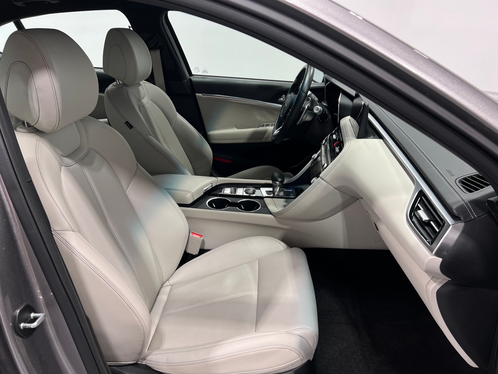 Thumbnail: 2025 Genesis G70 - 2