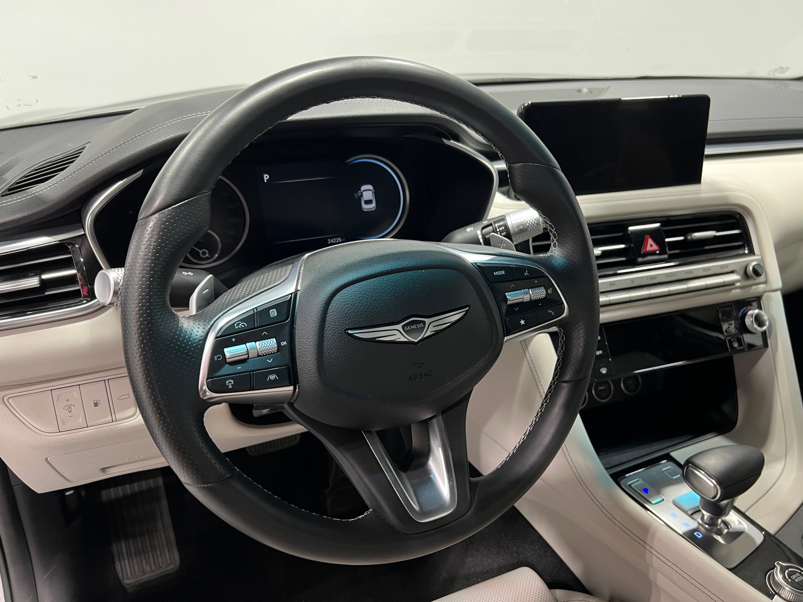 Thumbnail: 2025 Genesis G70 - 5