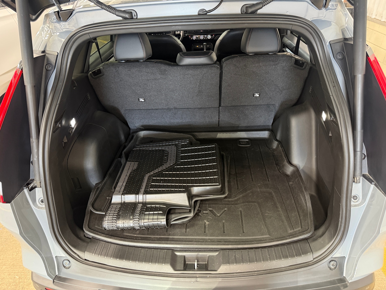 Thumbnail: 2023 Honda CR-V - 6