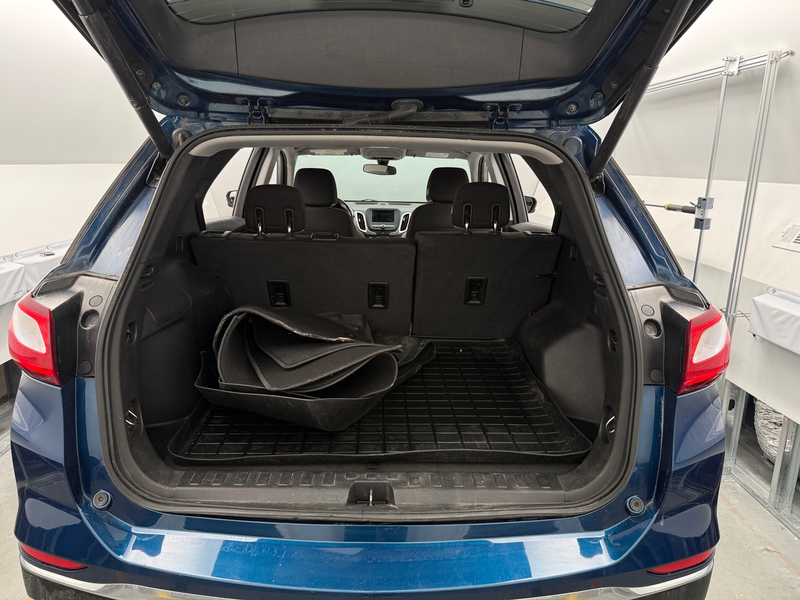 Thumbnail: 2019 Chevrolet Equinox - 7