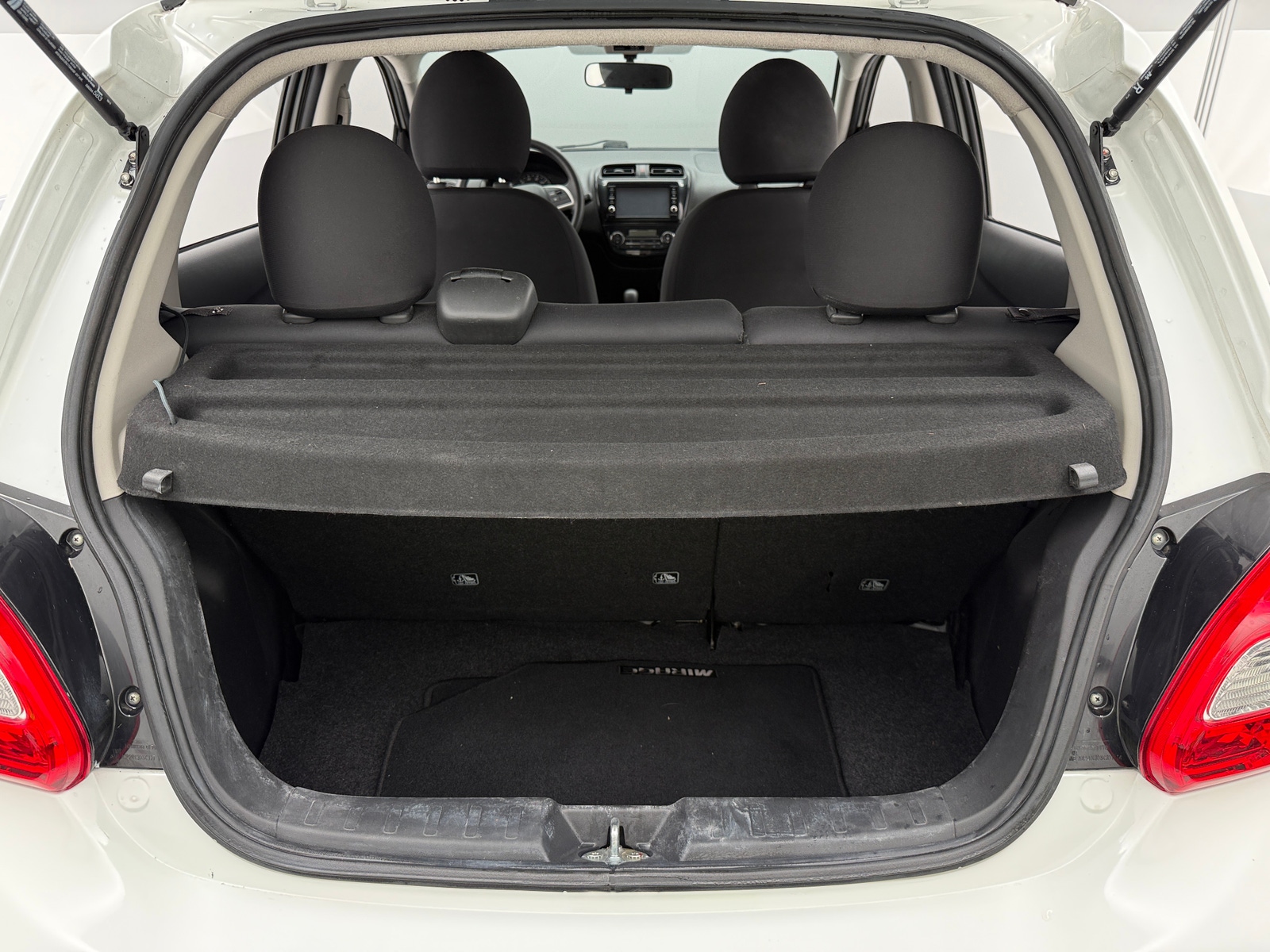 Thumbnail: 2020 Mitsubishi Mirage - 7