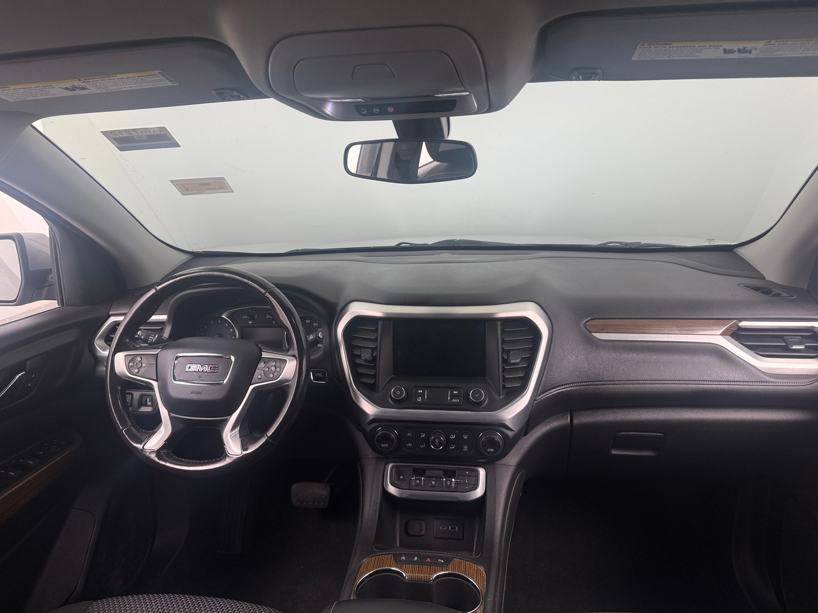 Thumbnail: 2020 GMC Acadia - 3