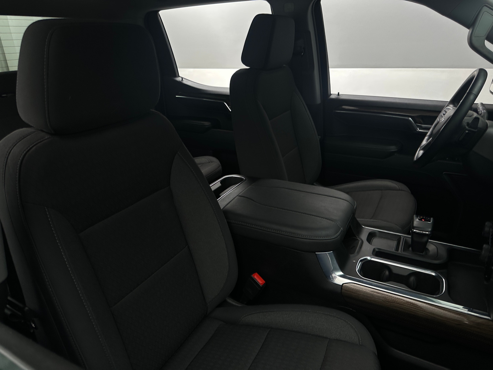 Thumbnail: 2024 Chevrolet Silverado 1500 - 2