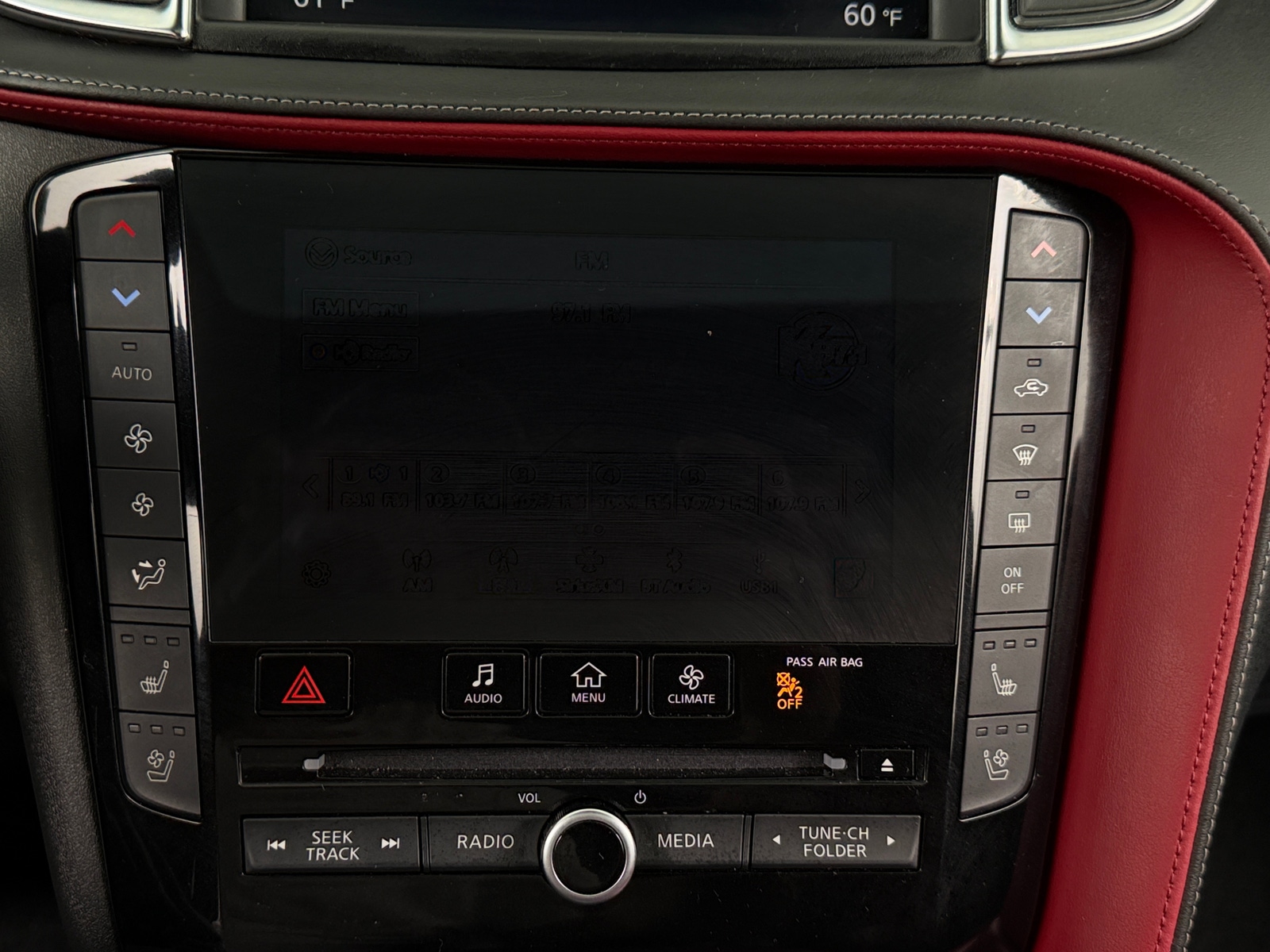 Thumbnail: 2024 INFINITI QX55 - 3