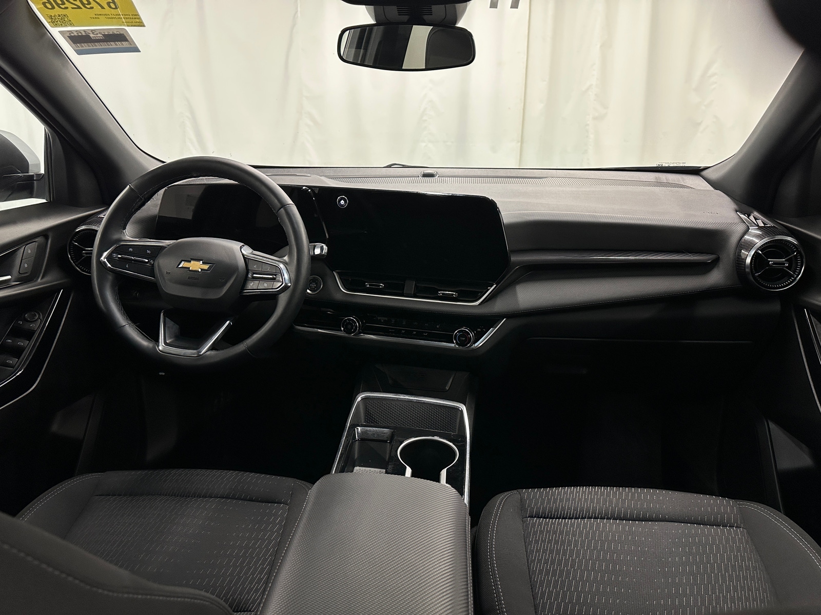 Thumbnail: 2025 Chevrolet Equinox - 3