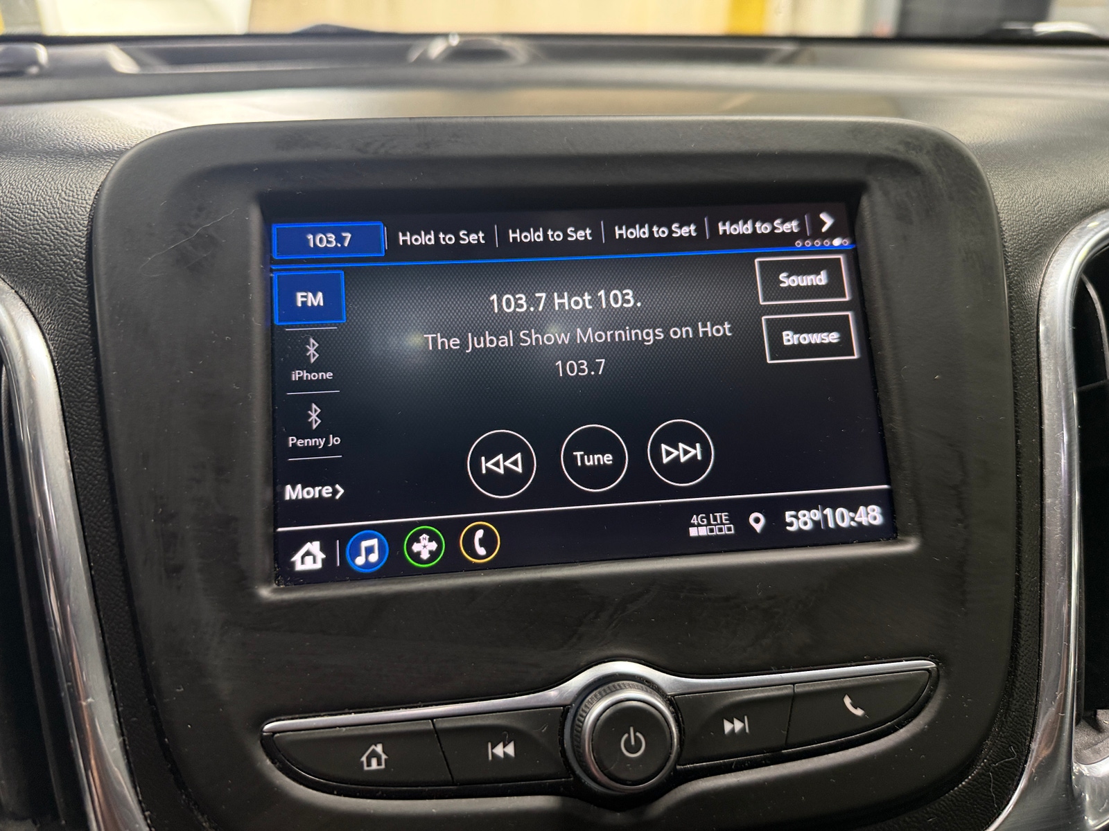 Thumbnail: 2020 Chevrolet Equinox - 4