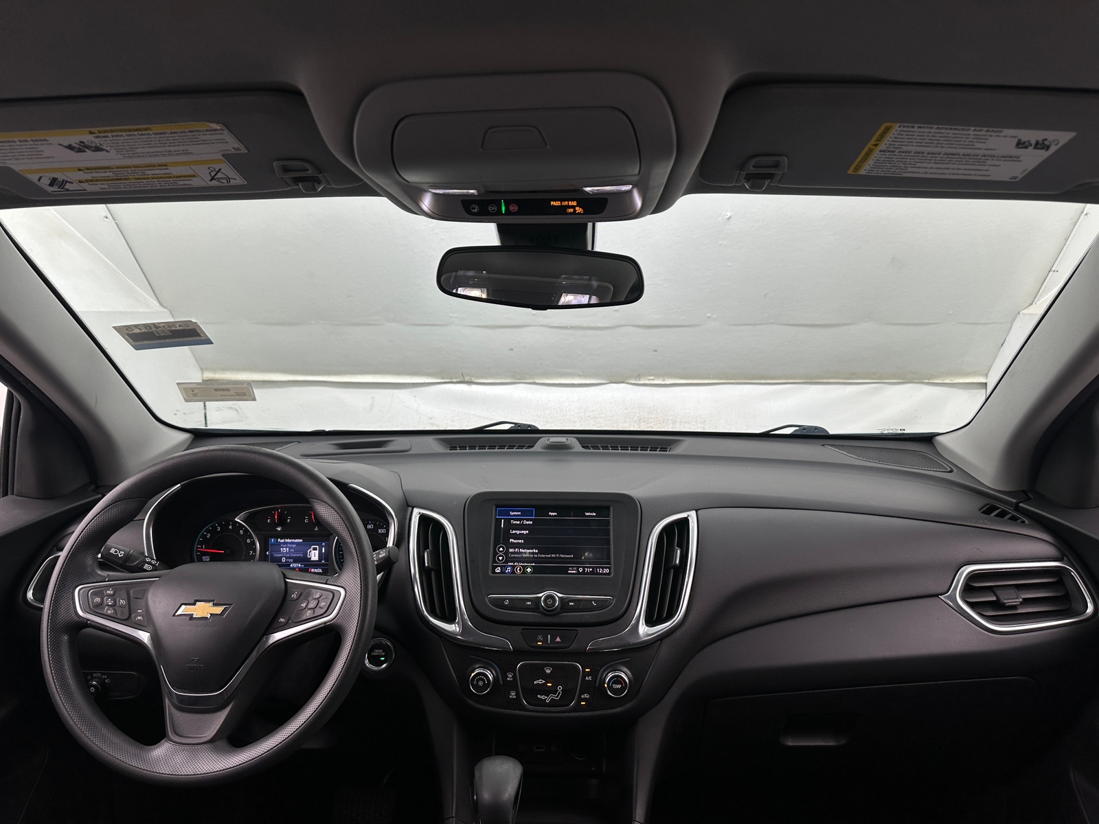 Thumbnail: 2022 Chevrolet Equinox - 3