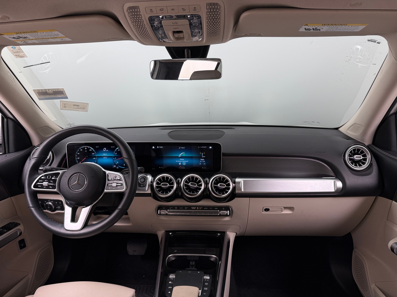Thumbnail: 2021 Mercedes-Benz GLB - 2