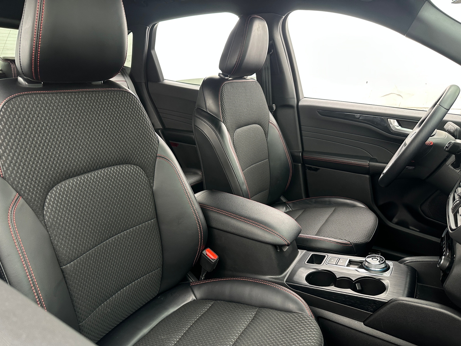 Thumbnail: 2023 Ford Escape - 2