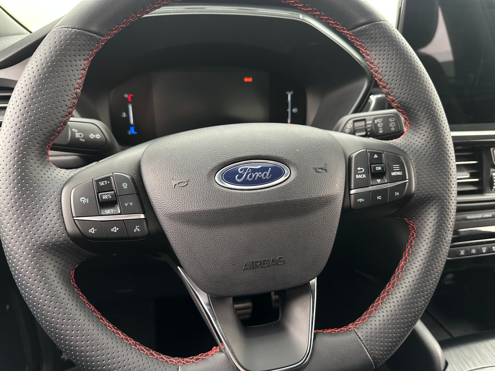 Thumbnail: 2023 Ford Escape - 5