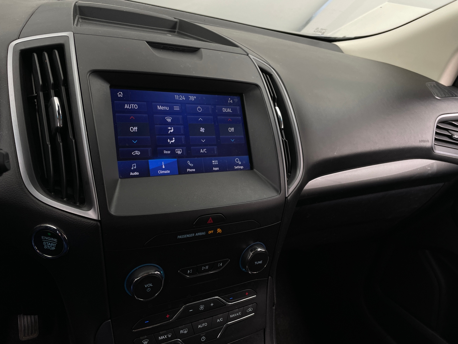 Thumbnail: 2020 Ford Edge - 4